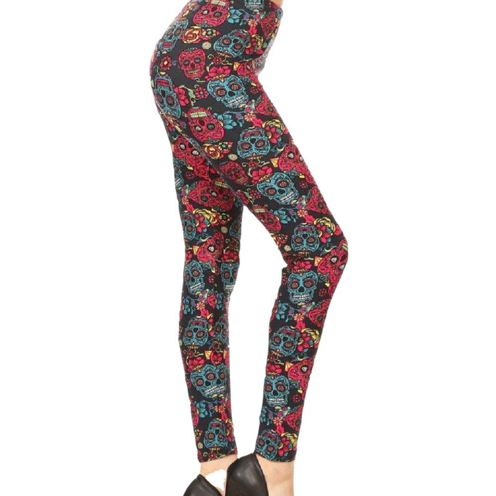 Sugar Skulls Ultra Soft Leggings Teal & Pink